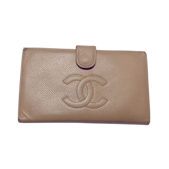 CHANEL Handbags - Chanel Caviar Tan Beige Leather Wallet Clutch